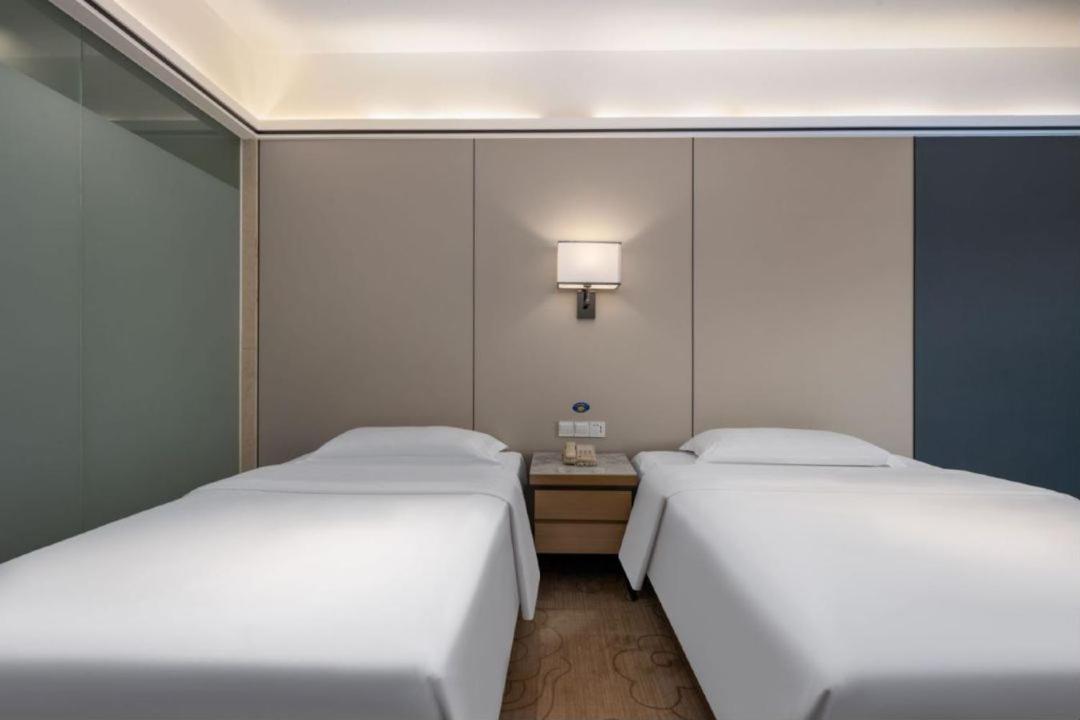 Mizparton Hotel South Qianjin Road Heshan  Екстериор снимка